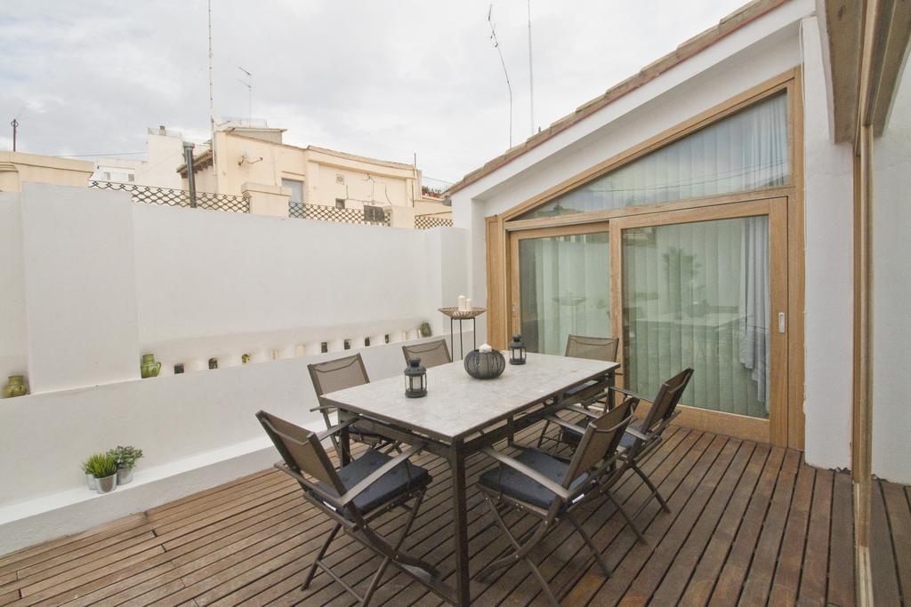 Bet Apartments - Trinitarios Apartments Валенсия Экстерьер фото